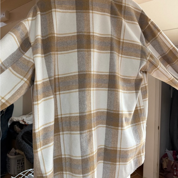 Plaid Button-Up Shacket - Picture 3 of 3